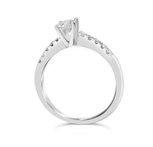 Load image into Gallery viewer, 0.50 carat solitaire white gold diamond ring with large diamonds on the shoulders_P