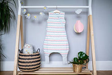 Load image into Gallery viewer, Tommee Tippee Baby Sleep Bag with Legs, The Original Grobag Steppee, Baby Romper Suit, Soft Cotton-Rich Fabric, 6-18m, 2.5 Tog, Large Squiggles