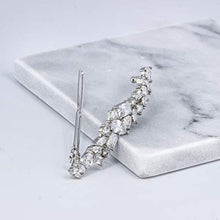 Load image into Gallery viewer, QUKE Women's Shiny Cubic Zirconia Crystal Elegant Hair Clips Bridal Wedding Jewellery Hair Clip Hairpin for Women Girls