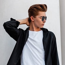 Load image into Gallery viewer, FRIUSATE 2 Pieces Sunglasses Retro Vintage Sunglasses Square Metal Frame Sunglasses UV400 Sunglasses for Women Men