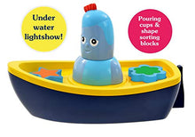 Load image into Gallery viewer, In the Night Garden 539 1669 ITNG Igglepiggle's Bath-time Lightshow Boat