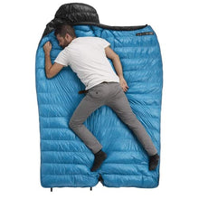 Load image into Gallery viewer, Naturehike Lightweight Down Sleeping Bags for Adults 750 Fill Power 4 Season,2.0lbs Ultralight Compact Portable,Waterproof, Camping, Hiking, Backpacking With Compression Bag