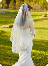 Load image into Gallery viewer, BEAUTELICATE Wedding Bridal Veil Flower Lace 1 Tier with Comb, Fingertip Length 36 inches, Ivory