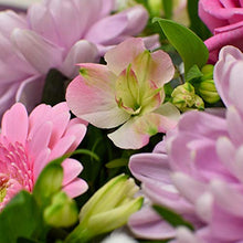 Load image into Gallery viewer, Strawberries & Cream Bouquet, Beautiful Fresh Flowers with Free Delivery, Perfect for Birthdays, Anniversaries and Thank You Gifts