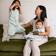 Load image into Gallery viewer, Tommee Tippee Baby Sleep Bag with Legs, 18-36m, 1.0 TOG,The Original Grobag Steppeebag, Baby Romper Suit, Hip-Healthy Design, Soft Cotton-Rich Fabric, Woodland Gro Friends