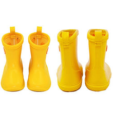 Load image into Gallery viewer, Boys Rain Boots Girls Rubber Rain Shoes Kids Waterproof Wellington Wellies for 1-6 Years