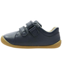 Load image into Gallery viewer, Clarks Boy's Roamer Craft T Sneakers, Blue (Navy Leather), 2 UK Child