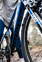 Load image into Gallery viewer, 26” HYPER MTB Electric Bike with 36V 7.8Ah Integrated Battery, Aluminium Frame, Front Suspension, Black/Blue