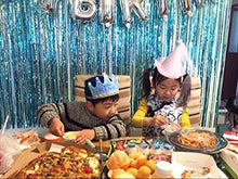 Load image into Gallery viewer, Metallic Tinsel Curtains/Foil Curtain/Streamers Backdrop Fringe Curtains for Birthday Wedding Party,DIY Photo Booth Decorations, Door Window Backdrop Background Photo Props(1x2.5m) (Light Blue)