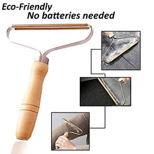Load image into Gallery viewer, Lint Remover, Pack of 2 Multifunctional lint cleaner Pro - Double Sided Fabric Shaver, Sweater Cleaning tool, Clothes fuzz shaver, Carpet, handy lint remover with 13.5 × 17.5cm.