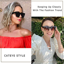 Load image into Gallery viewer, FEISEDY Vintage Square Cat Eye Sunglasses for Women Trendy Retro Cateye Sunglasses B2473