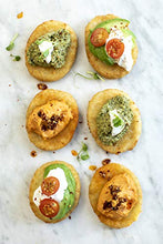 Load image into Gallery viewer, STRONG ROOTS Cauliflower Hash Browns, 375g (Frozen)