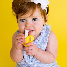 Load image into Gallery viewer, Chewable toothbrush baby -Baby Banana Teething Toothbrush for Infants