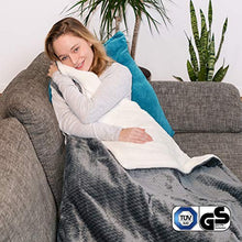 Load image into Gallery viewer, Navaris Electric Blanket - Double Size Heated Over Blanket with 3 Heat Settings and Auto Shut Off Timer - Plush Polyester Bed Throw (Grey/White)