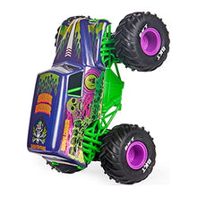 Load image into Gallery viewer, Monster Jam Official Grave Digger Freestyle Force, Remote-Control Car, Monster Truck Toys for Boys Kids and Adults, 1:15 Scale