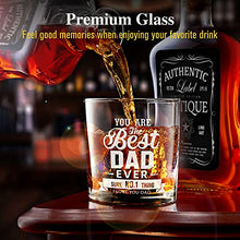 Load image into Gallery viewer, Gifts for Dad Whiskey Glass, Personalised Whiskey Tumbler Gift for Father's Day, Birthday, Anniversary for Men, Dad, Husband, Grandpa, Best Dad Ever Whiskey Glass with 4 Greeting Cards - 10 Oz