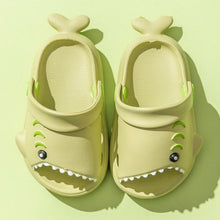 Load image into Gallery viewer, Summer Kids Slippers Cute Shark Slippers Bathroom Non-slip Outdoor Boys and Girls Beach Shoes Cool Flat Soft Fish Mouth Sandals