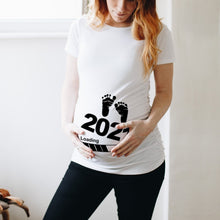 Load image into Gallery viewer, Baby Loading 2022 Women Printed Pregnant T Shirt Girl Maternity Short Sleeve Pregnancy Announcement Shirt New Mom Clothes