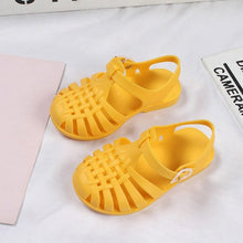 Load image into Gallery viewer, Summer Children Sandals Baby Girls Toddler Soft Non-slip Princess Shoes Kids Candy Jelly Beach Shoes Boys Casual Roman Slippers