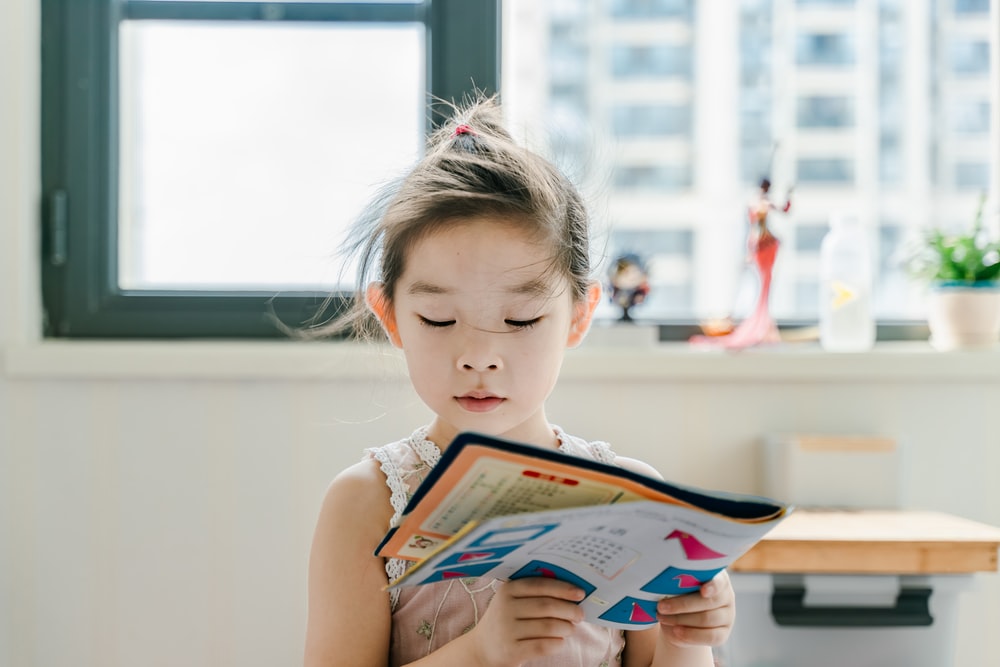 How to help my 5 year old to read? Useful strategies to get your child reading quickly