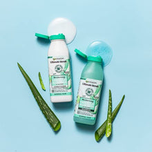 Load image into Gallery viewer, Garnier Ultimate Blends Aloe Vera Shampoo for Normal Hair, 350ml
