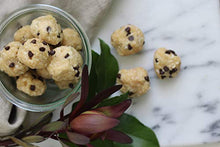 Load image into Gallery viewer, Eat to Feed: 80 Nourishing Recipes for Breastfeeding Moms
