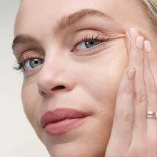 Load image into Gallery viewer, Rimmel London Lasting Finish 25 Hour Foundation, 30ml
