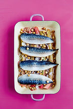 Load image into Gallery viewer, The Roasting Tin: Simple One Dish Dinners
