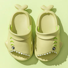 Load image into Gallery viewer, Summer Kids Slippers Cute Shark Slippers Bathroom Non-slip Outdoor Boys and Girls Beach Shoes Cool Flat Soft Fish Mouth Sandals
