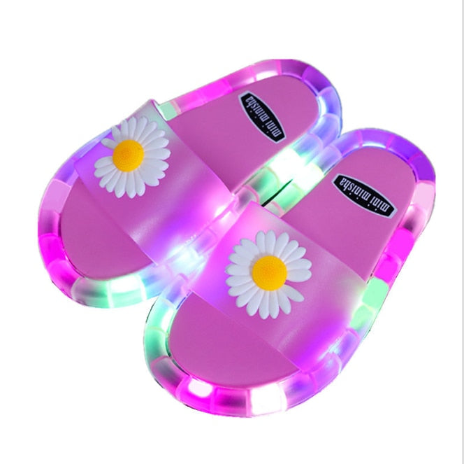 Children's LED Slipper Luminous Jelly Summer Girls Slippers PVC Cartoon smile Beach Sandals Kids Home Chrysanthemum pattern